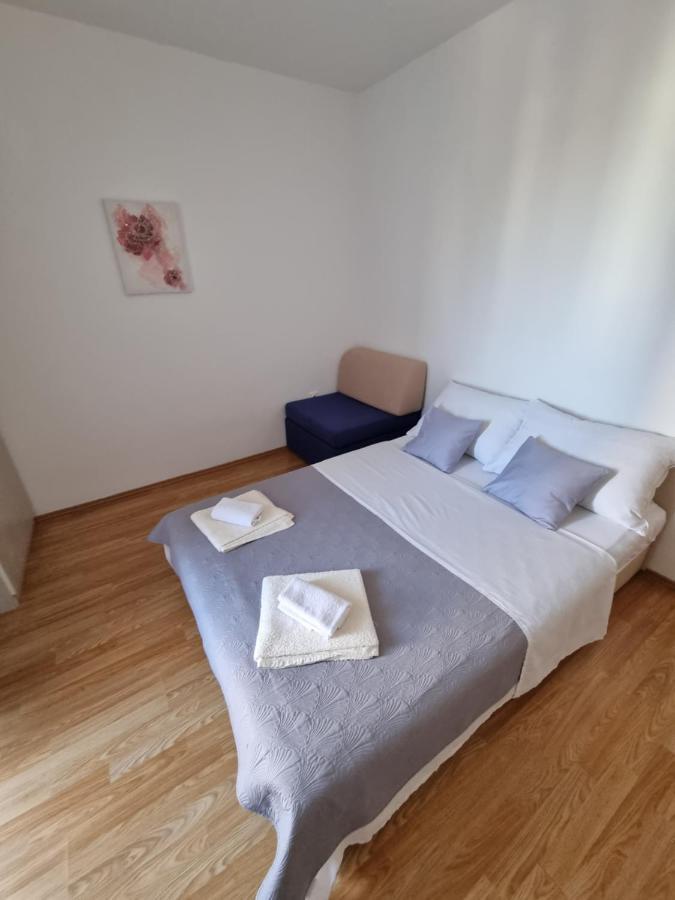 Apartments Lili 比奥格勒·纳·莫鲁 外观 照片