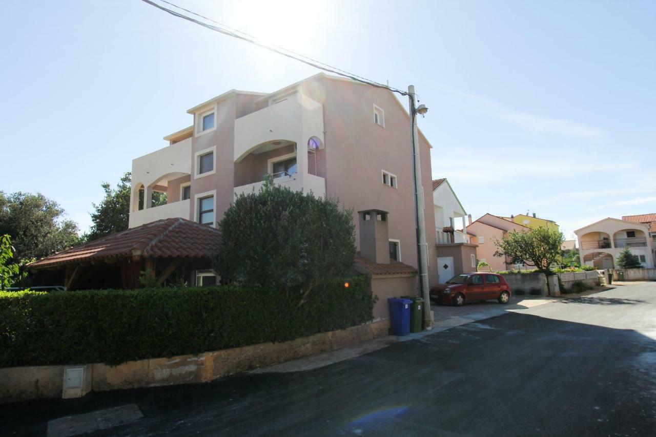 Apartments Lili 比奥格勒·纳·莫鲁 外观 照片