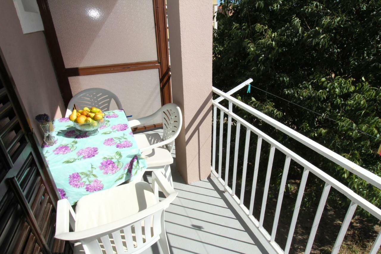 Apartments Lili 比奥格勒·纳·莫鲁 外观 照片
